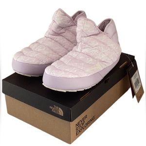 COPY - THE NORTH FACE NIB WOMENS THERMOBALL TRACTION BOOTIE SHOE LAVENDER FOG S…